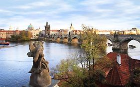 Residence Charles Bridge